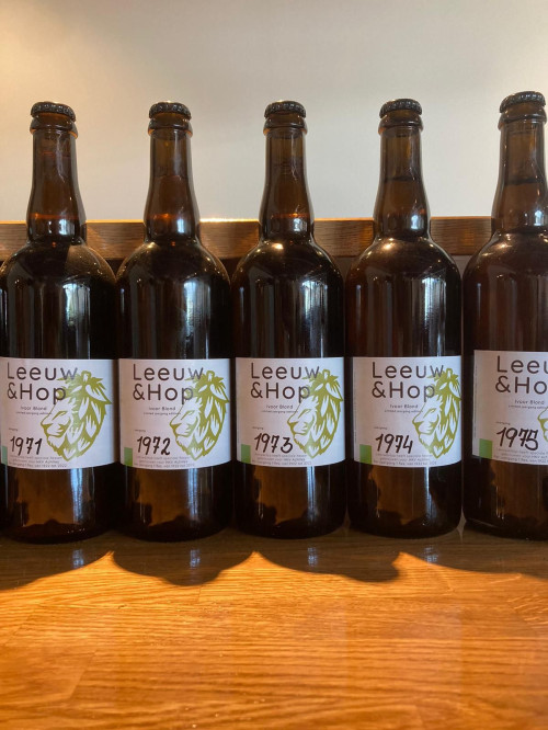 Achilles%20100%20jaar%20-%20Jubileumbier%20-%20Eiber%20bier%20-%20Leeuw%20&Hop.jpeg
