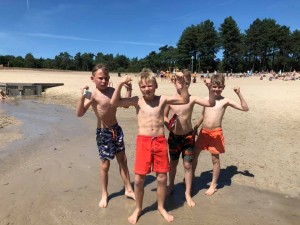 Kamp 2019, maandag 22 juli, strand 3.jpg