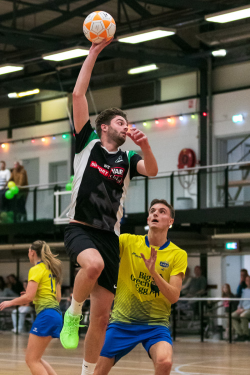 20251109204207-815bb2b3.jpg